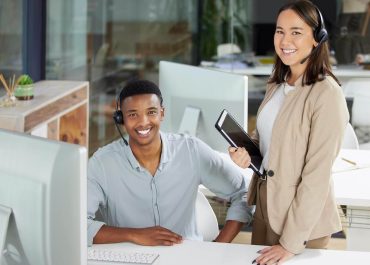 Happy temps in office jobs